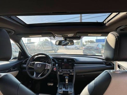 Used 2019 Honda Civic Sport Touring image 16