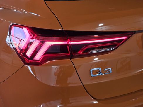 Used 2022 Audi Q3 2.0T Premium Plus image 10