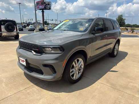 Used 2025 Dodge Durango GT AWD/4WD image 5