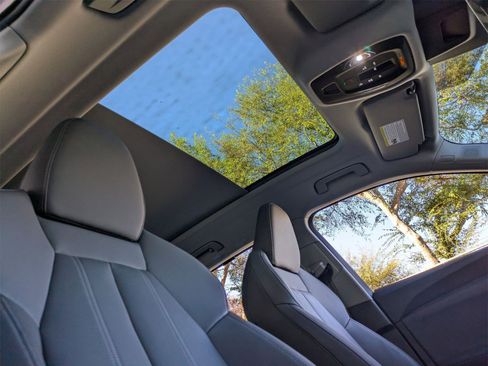 Used 2025 Audi Q5 Premium Plus w/ Premium Plus image 22