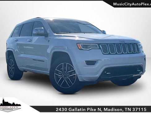Used 2021 Jeep Grand Cherokee Overland AWD/4WD image 1