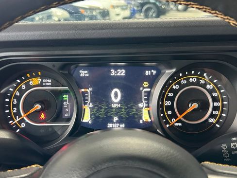 Used 2024 Jeep Wrangler Unlimited Rubicon 392 AWD/4WD image 31
