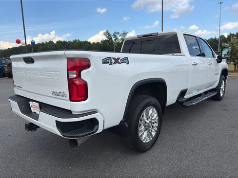 Used 2020 Chevrolet Silverado 2500 High Country AWD/4WD image 6