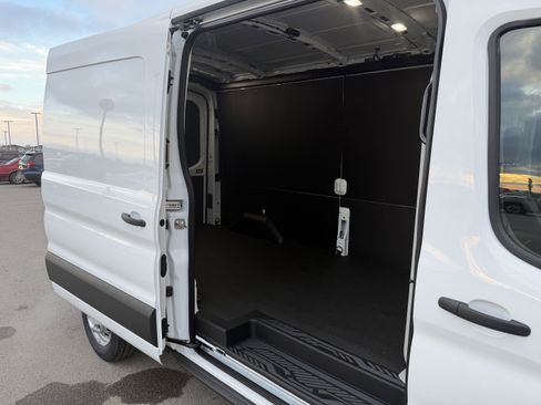New 2026 Ford Transit 250 148 Medium Roof Extended AWD image 6