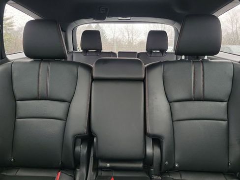 Used 2022 Honda Pilot TrailSport image 21