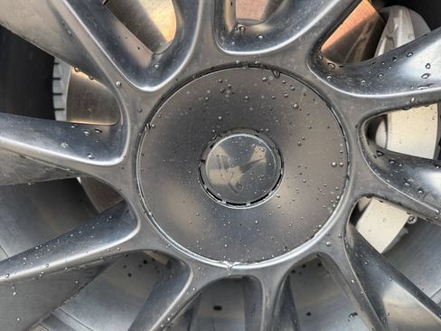 Used 2021 Tesla Model Y Long Range AWD/4WD image 33