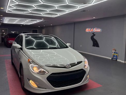 Used 2013 Hyundai Sonata Limited image 1