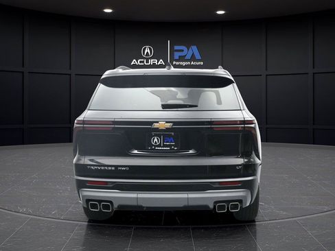 Used 2024 Chevrolet Traverse LT w/ Enhanced Driving Package AWD/4WD image 23