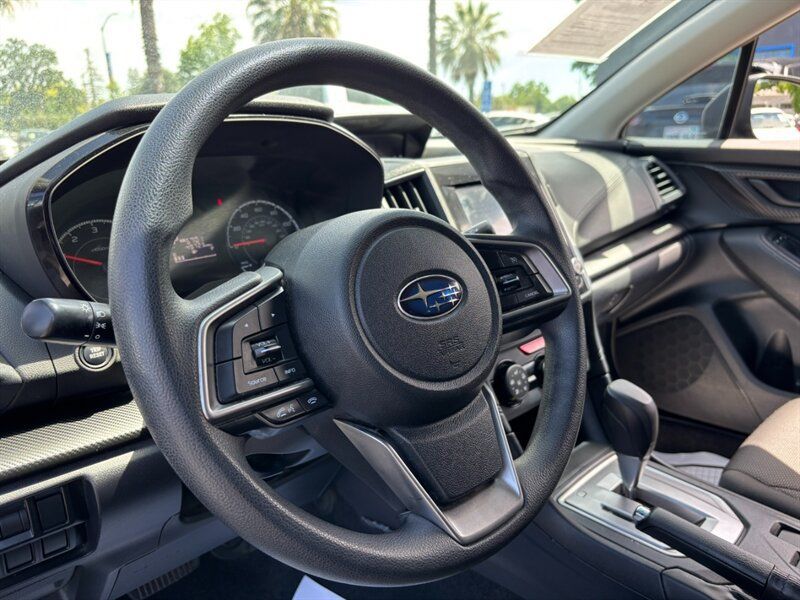 Used 2017 Subaru Impreza 2.0i AWD/4WD image 18