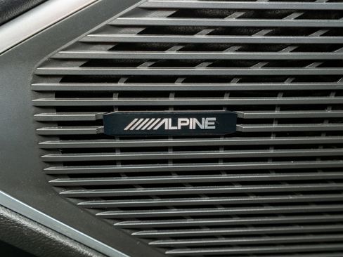 Used 2024 Jeep Wagoneer Series II image 16