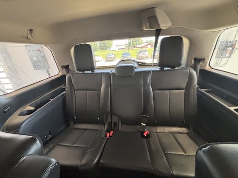 Used 2022 Ford Expedition XLT AWD/4WD image 19