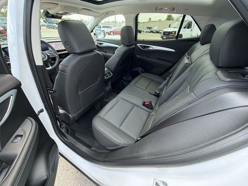 New 2026 Buick Envision Avenir AWD/4WD image 25