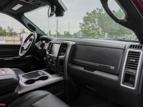 Used 2017 RAM 3500 Laramie Longhorn AWD/4WD image 34