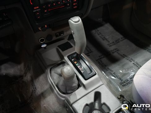 Used 2004 Toyota Tacoma 4x4 Xtracab V6 image 27