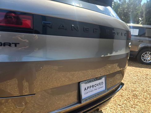 Used 2023 Land Rover Range Rover Sport SE Dynamic AWD/4WD image 13