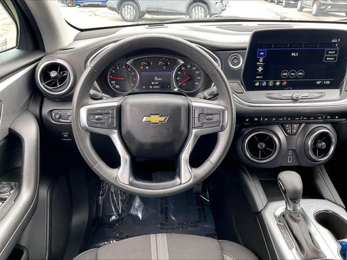 Used 2024 Chevrolet Blazer LT image 16