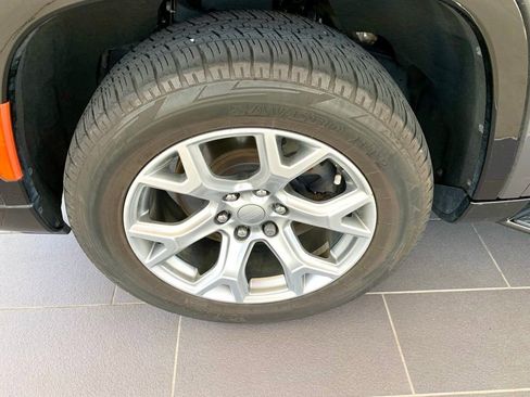 Used 2022 Jeep Wagoneer Series II image 9