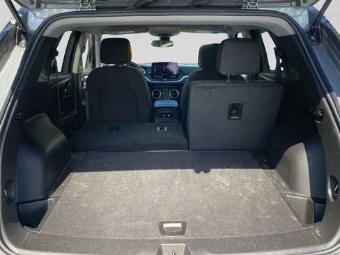 Used 2025 Chevrolet Blazer LT FWD image 26