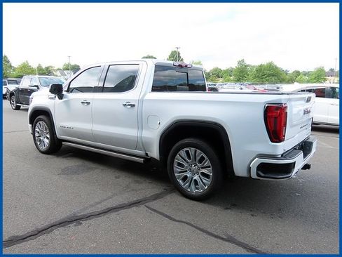 Used 2020 GMC Sierra 1500 Denali w/ Denali Ultimate Package AWD/4WD image 5