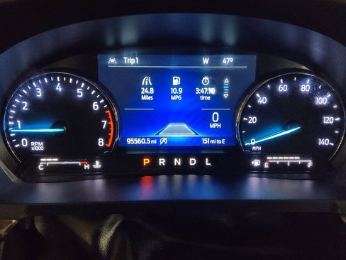 Used 2021 Ford Explorer Limited image 23