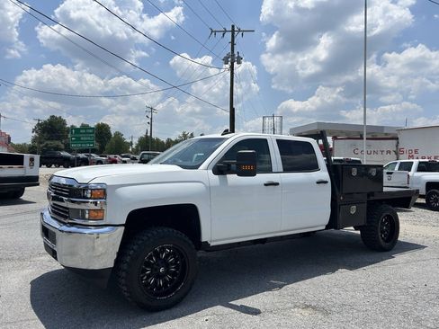 Used 2015 Chevrolet Silverado 3500 W/T w/ WT Convenience Package AWD/4WD image 2