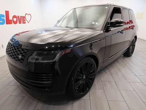 Used 2019 Land Rover Range Rover Supercharged AWD/4WD image 1