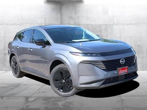 New 2026 Nissan Murano SV AWD/4WD image 2