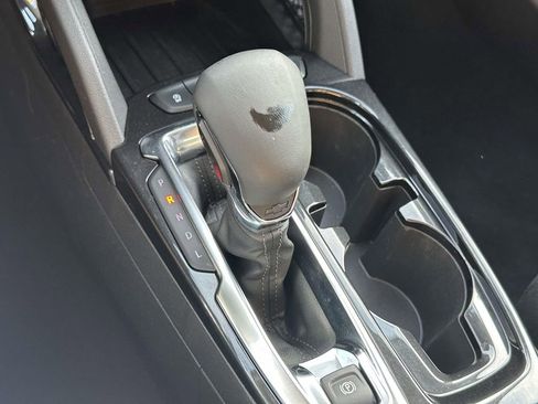 Used 2024 Chevrolet TrailBlazer LT w/ LT Cold Weather Package image 30