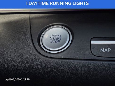 Used 2024 Hyundai Elantra SEL FWD image 24