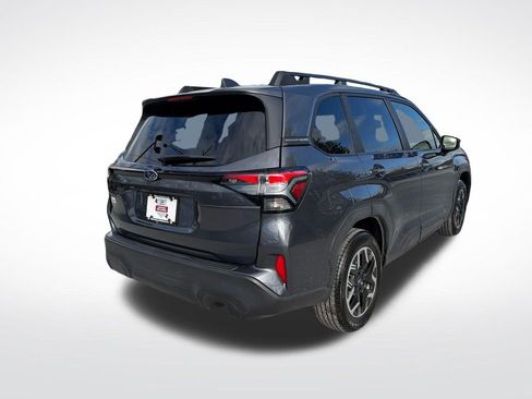 Certified 2025 Subaru Forester Premium AWD/4WD image 14