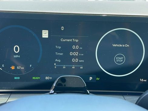 New 2025 Hyundai Santa Fe Limited image 24