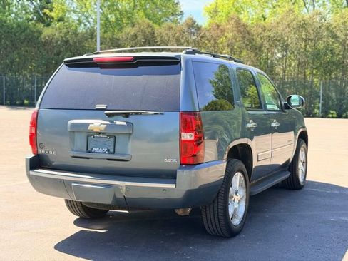 Used 2009 Chevrolet Tahoe LTZ AWD/4WD image 4