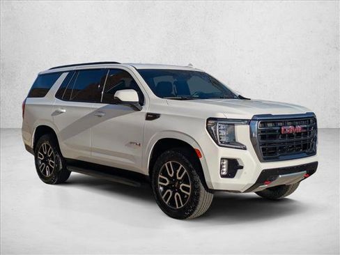 Used 2024 GMC Yukon AT4 w/ Technology Package image 3