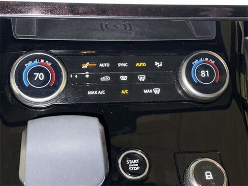 Used 2023 Land Rover Range Rover Sport SE image 23