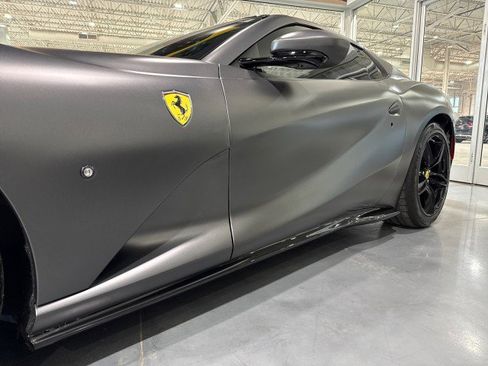 Used 2021 Ferrari 812 GTS image 20