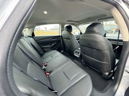 Used 2023 Honda Accord Touring image 14