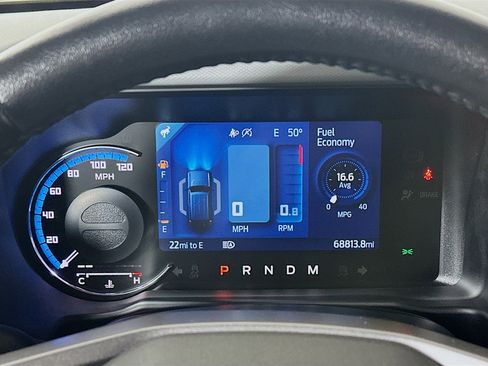 Used 2023 Ford Bronco Badlands image 12