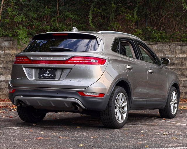 Used 2017 Lincoln MKC Select w/ Select Plus Package AWD/4WD image 7
