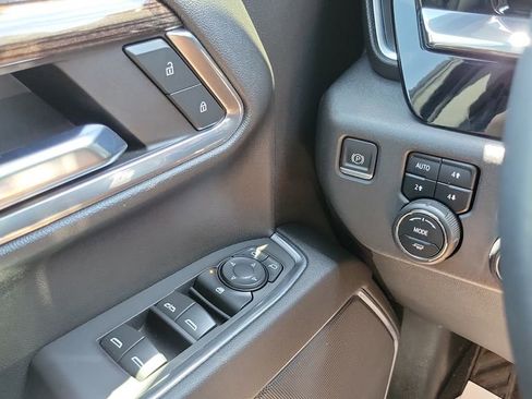 Used 2023 Chevrolet Silverado 1500 RST AWD/4WD image 19