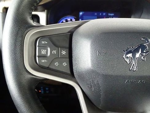 Used 2022 Ford Bronco Outer Banks image 23