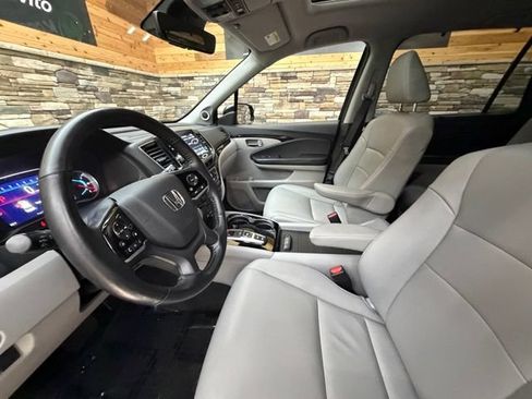 Used 2020 Honda Pilot Touring image 13
