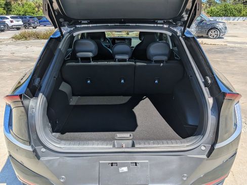 Certified 2025 Kia EV6 Light RWD image 12
