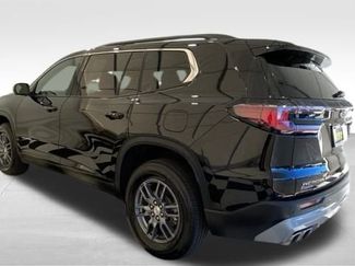 Used 2025 GMC Acadia Elevation video 2