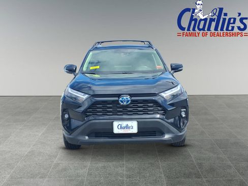 Used 2023 Toyota RAV4 XLE Premium AWD/4WD image 2