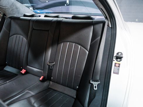 Used 2005 Mercedes-Benz E 55 AMG Sedan image 30