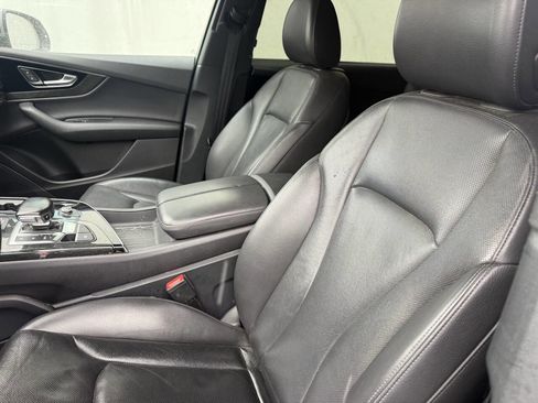 Used 2017 Audi Q7 3.0T Premium Plus image 9