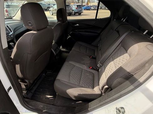 Used 2019 Chevrolet Equinox LT image 8