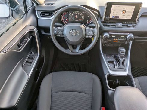Used 2024 Toyota RAV4 LE image 17