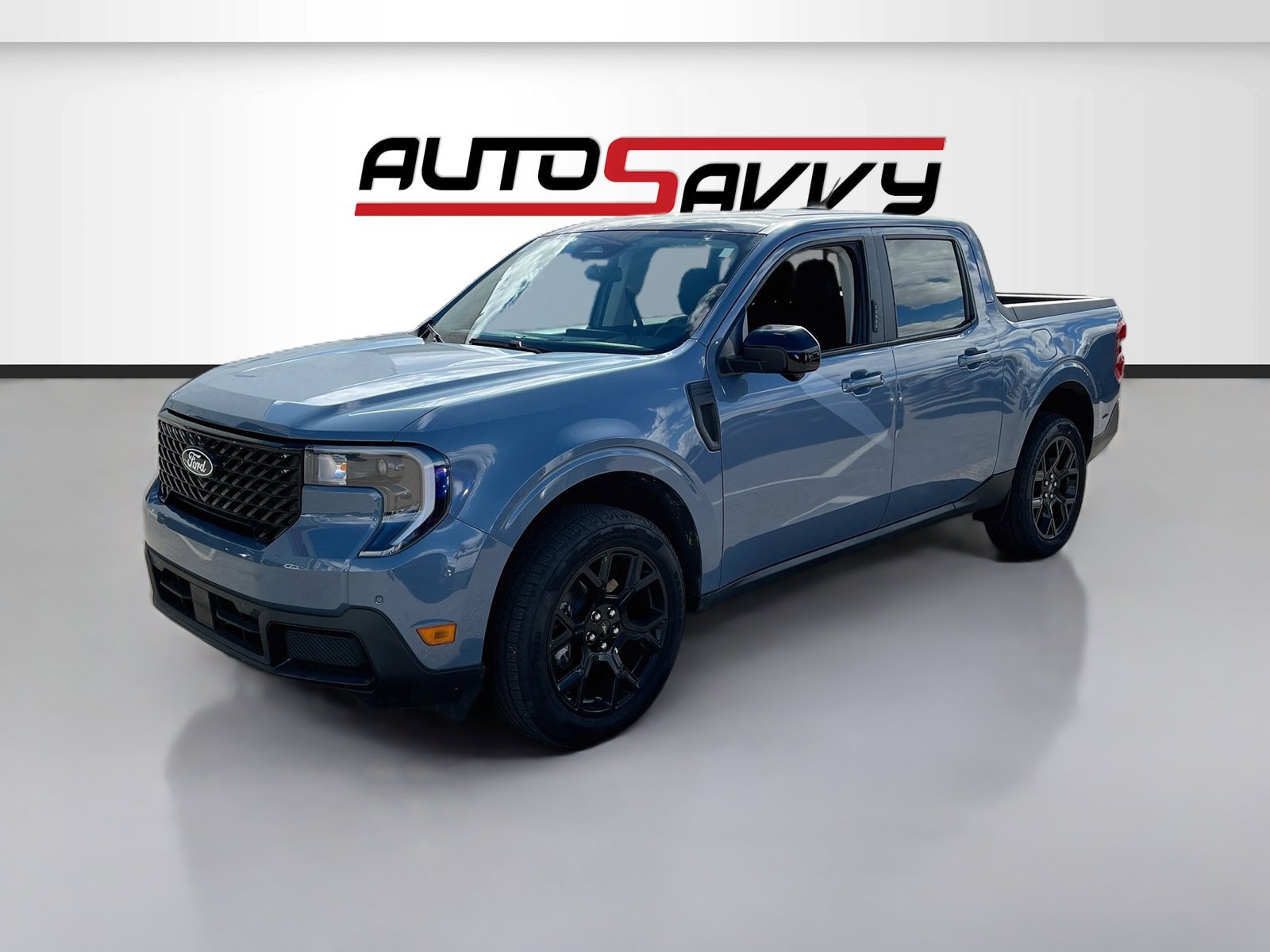 Used 2025 Ford Maverick Lariat w/ Black Appearance Package AWD/4WD image 3