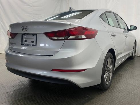 Used 2018 Hyundai Elantra SEL FWD image 9